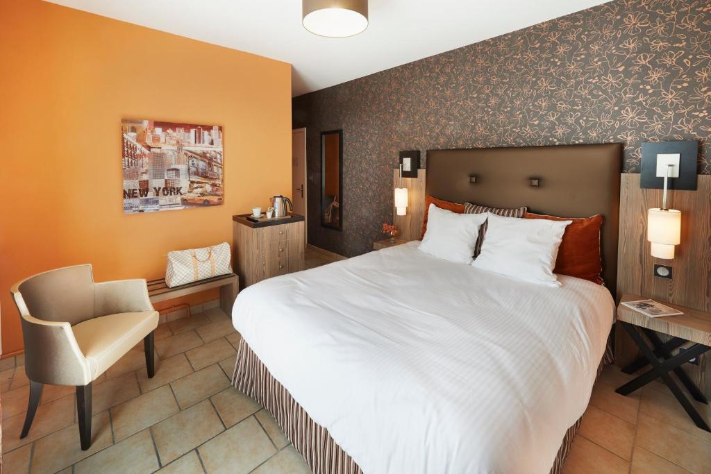 Pont Du Chalon Hotel And Restaurant Margès Habitación foto